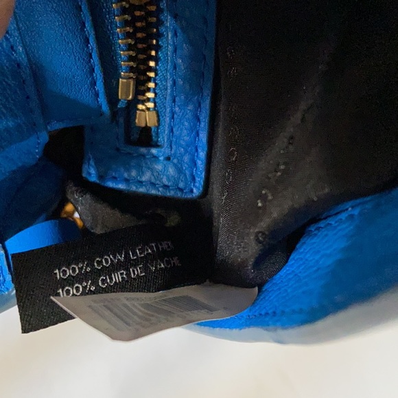 Marc by Marc Jacobs leather cross body bag - Picture 8 of 12